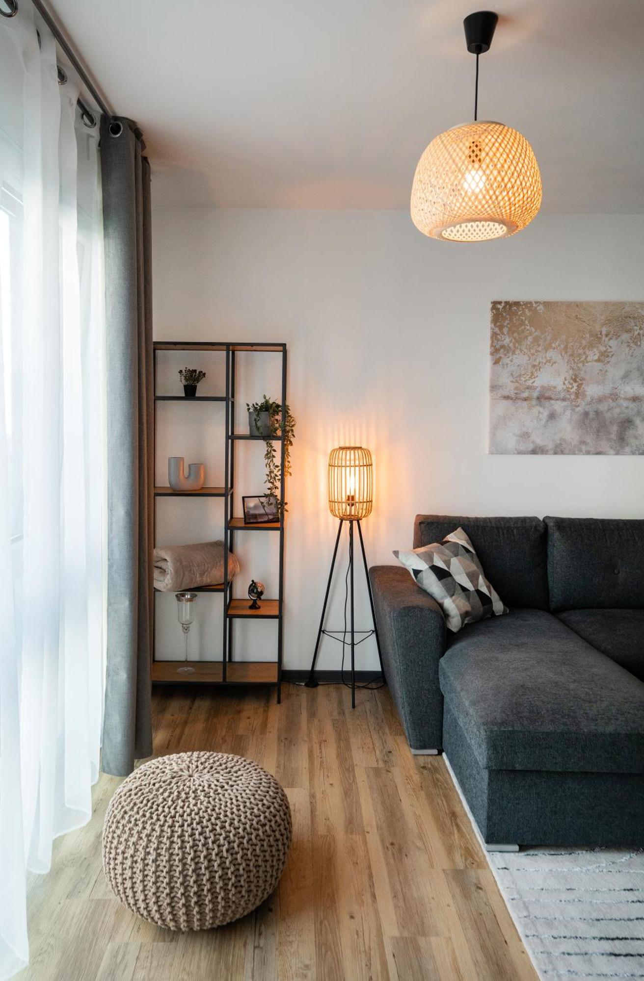 Reitz - Apartment I Zentrale Lage I Stellplatz I 55Qm I 2 Zimmer I Kueche I Bad I Terrasse Бад Херсфелд Екстериор снимка